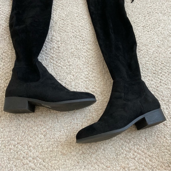 Black over the knee boots - Picture 2 of 6